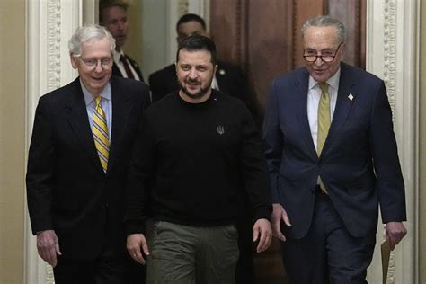 Zelenskyy arrives to grim Capitol Hill as Biden’s aid package for Ukraine risks collapse